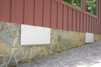 Airtight crawl space doors in Casa
